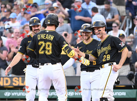 Braves Pirates Baseball