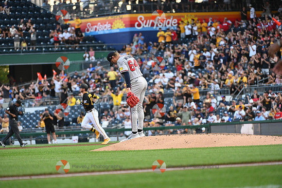 Braves Pirates Baseball