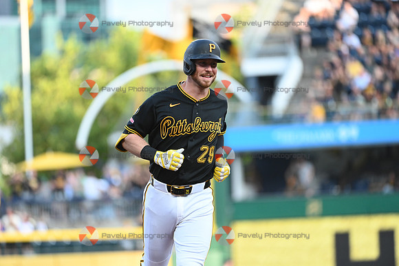 Braves Pirates Baseball