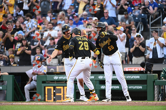 Braves Pirates Baseball