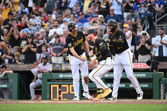 Braves Pirates Baseball