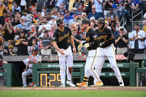 Braves Pirates Baseball