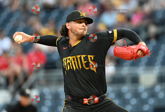 Angels Pirates Baseball