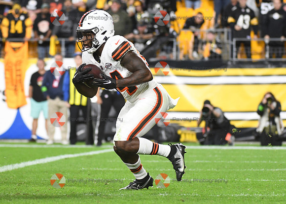Browns Steelers Football