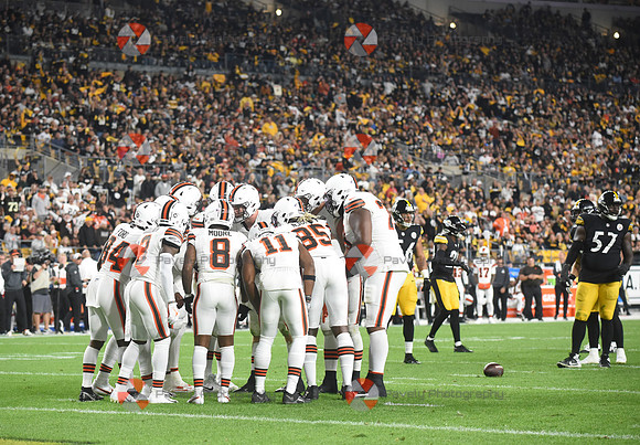 Browns Steelers Football