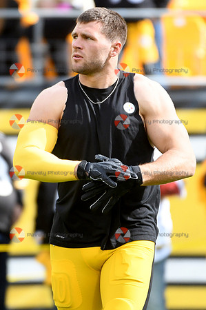 NFL: Baltimore Ravens at Pittsburgh Steelers