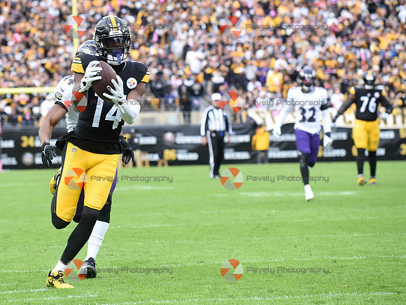 NFL: Baltimore Ravens at Pittsburgh Steelers