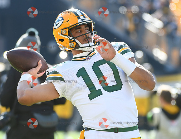 NFL: Green Bay Packers at Pittsburgh Steelers