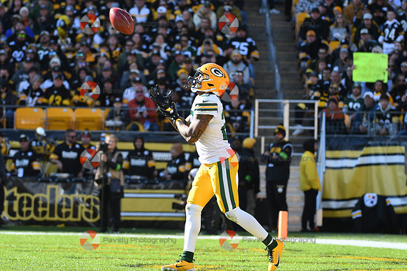 NFL: Green Bay Packers at Pittsburgh Steelers