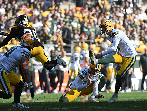 NFL: Green Bay Packers at Pittsburgh Steelers