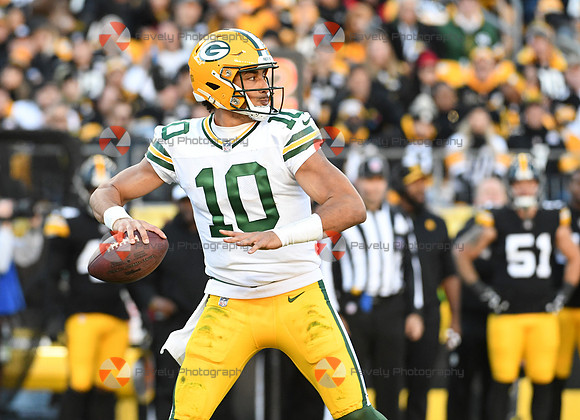 NFL: Green Bay Packers at Pittsburgh Steelers