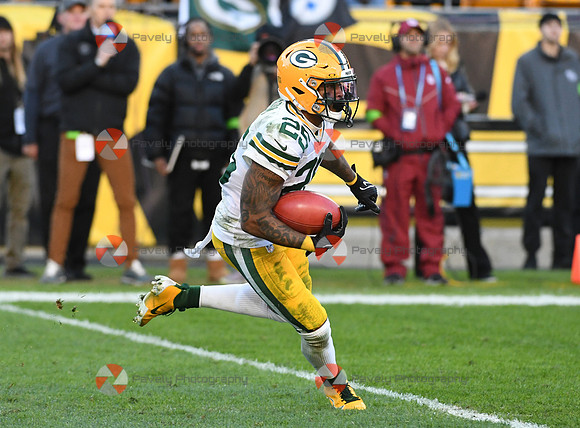 NFL: Green Bay Packers at Pittsburgh Steelers