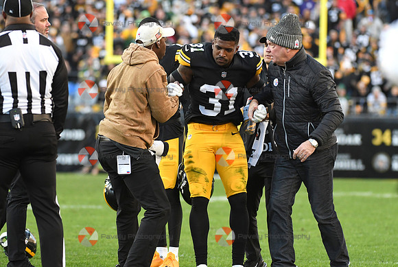 NFL: Green Bay Packers at Pittsburgh Steelers