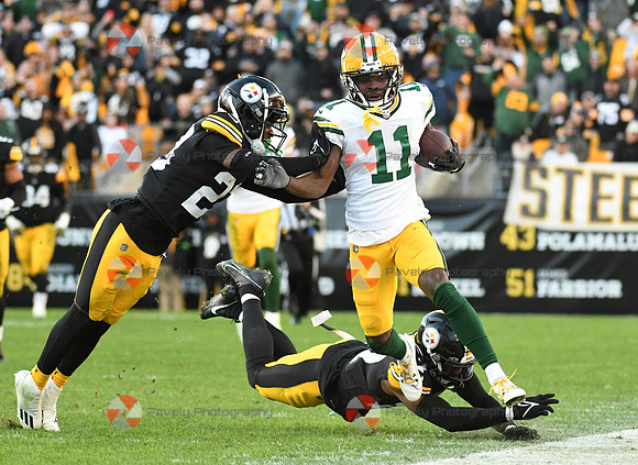 NFL: Green Bay Packers at Pittsburgh Steelers