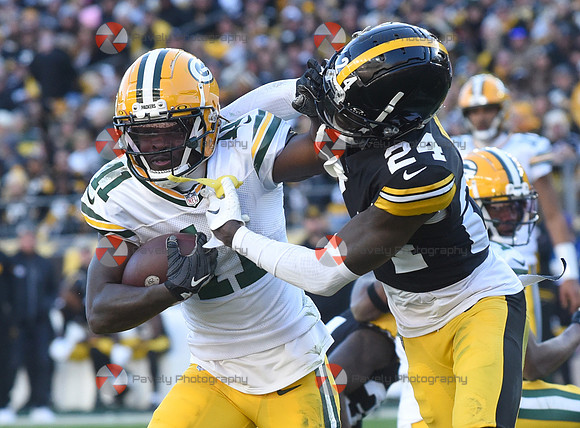 NFL: Green Bay Packers at Pittsburgh Steelers
