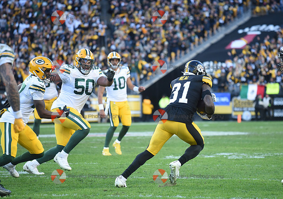 NFL: Green Bay Packers at Pittsburgh Steelers