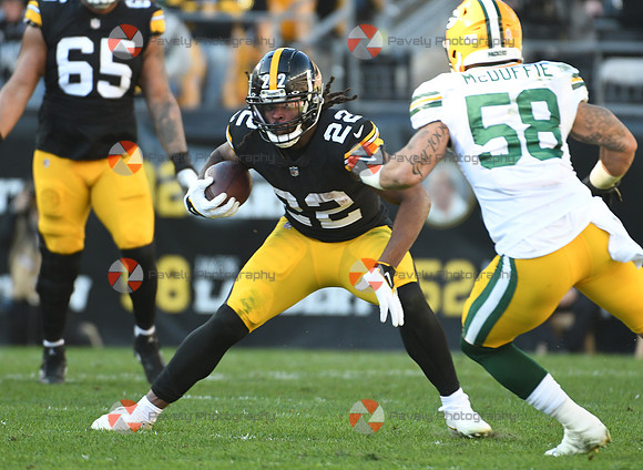NFL: Green Bay Packers at Pittsburgh Steelers