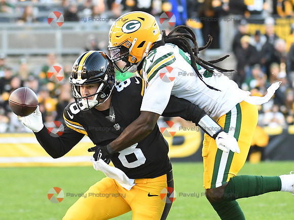 NFL: Green Bay Packers at Pittsburgh Steelers
