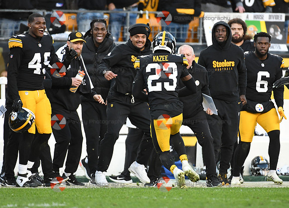 NFL: Green Bay Packers at Pittsburgh Steelers