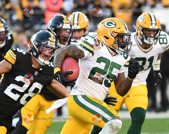 NFL: Green Bay Packers at Pittsburgh Steelers