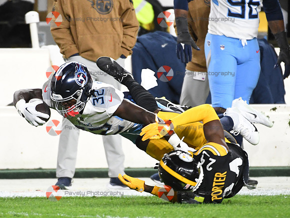 NFL: Tennessee Titans at Pittsburgh Steelers