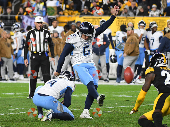 NFL: Tennessee Titans at Pittsburgh Steelers