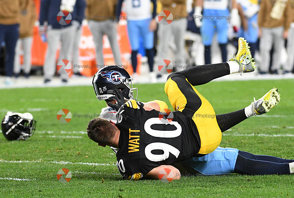 NFL: Tennessee Titans at Pittsburgh Steelers
