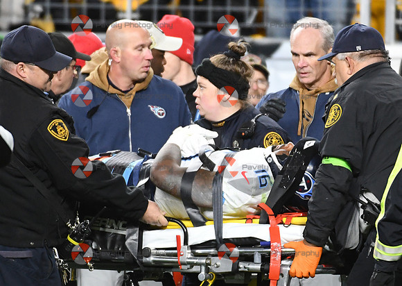 NFL: Tennessee Titans at Pittsburgh Steelers