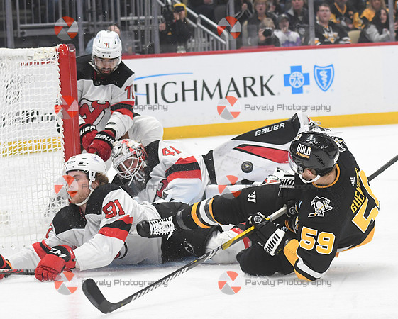 NHL: New Jersey Devils at Pittsburgh Penguins