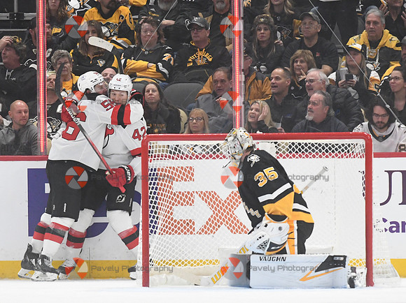NHL: New Jersey Devils at Pittsburgh Penguins