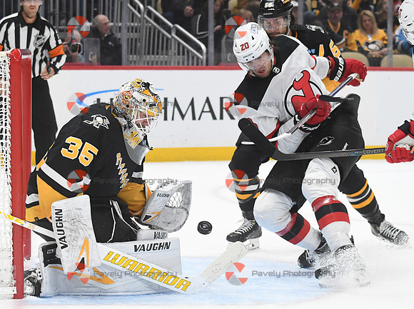 NHL: New Jersey Devils at Pittsburgh Penguins