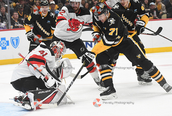 NHL: New Jersey Devils at Pittsburgh Penguins