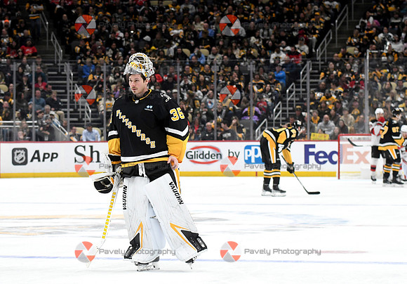 NHL: New Jersey Devils at Pittsburgh Penguins