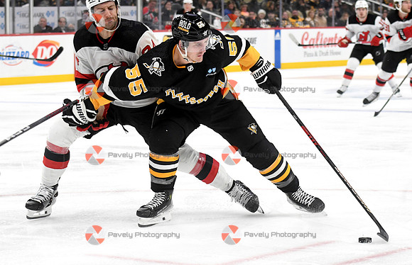 NHL: New Jersey Devils at Pittsburgh Penguins