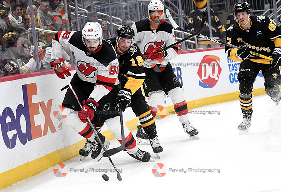 NHL: New Jersey Devils at Pittsburgh Penguins