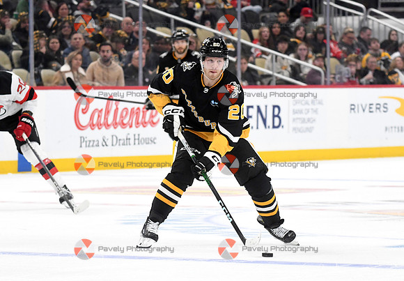NHL: New Jersey Devils at Pittsburgh Penguins