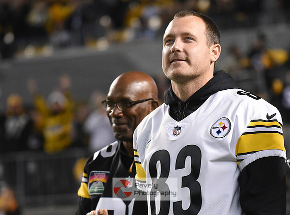 NFL: Los Angeles Chargers at Pittsburgh Steelers