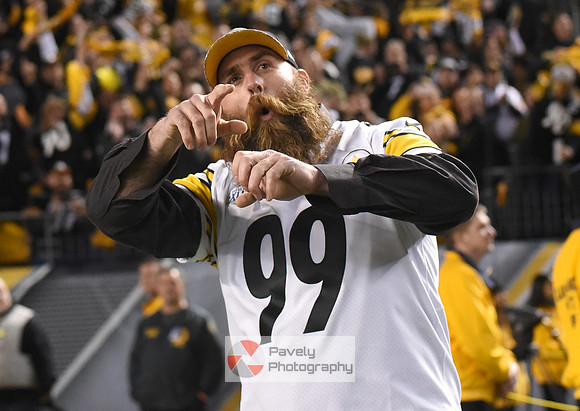 NFL: Los Angeles Chargers at Pittsburgh Steelers