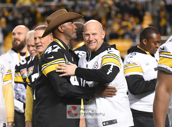 NFL: Los Angeles Chargers at Pittsburgh Steelers