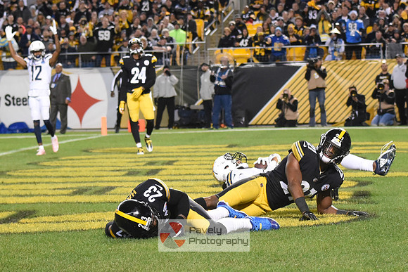 NFL: Los Angeles Chargers at Pittsburgh Steelers