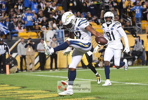 NFL: Los Angeles Chargers at Pittsburgh Steelers