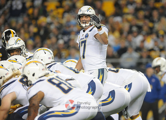 NFL: Los Angeles Chargers at Pittsburgh Steelers