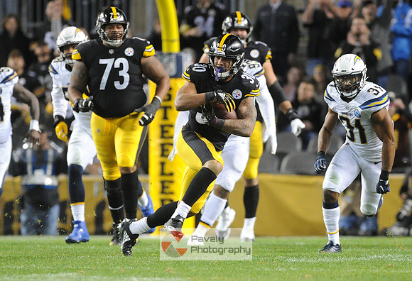 NFL: Los Angeles Chargers at Pittsburgh Steelers