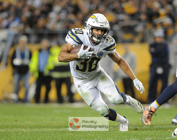 NFL: Los Angeles Chargers at Pittsburgh Steelers