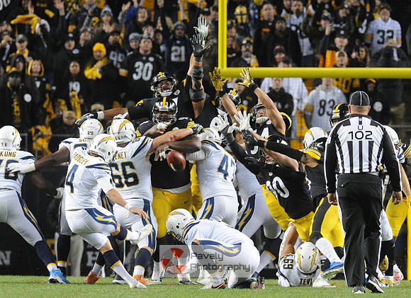 NFL: Los Angeles Chargers at Pittsburgh Steelers