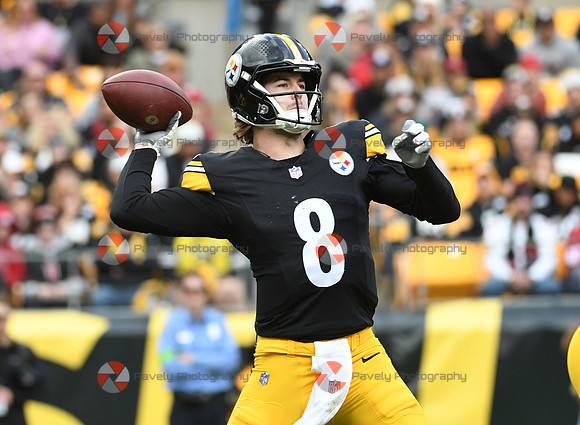 NFL: Arizona Cardinals at Pittsburgh Steelers