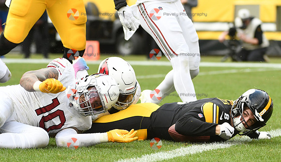 NFL: Arizona Cardinals at Pittsburgh Steelers