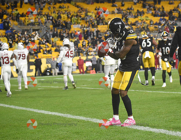 NFL: Arizona Cardinals at Pittsburgh Steelers