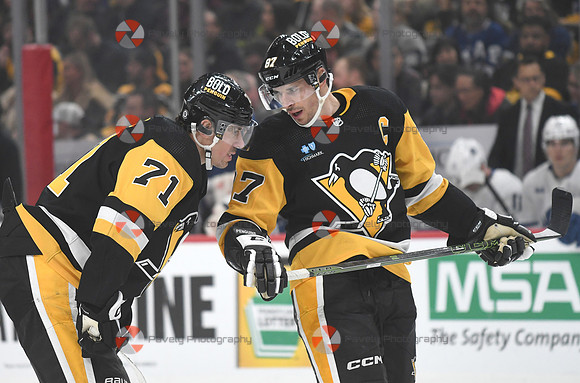 NHL: Toronto Maple Leafs at Pittsburgh Penguins