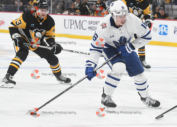 NHL: Toronto Maple Leafs at Pittsburgh Penguins